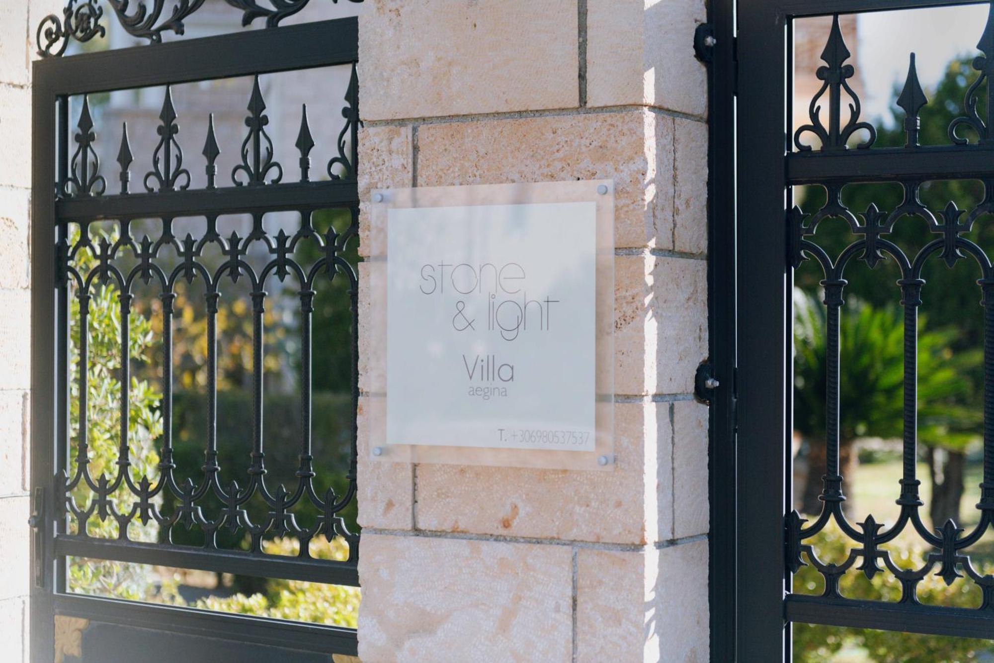 Seaside "Stone & Light Villa Ii" Close To Aegina City Khloi 外观 照片